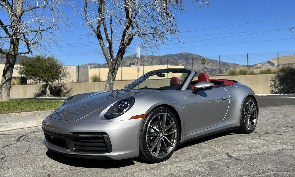 Picture of the car https://ppsphotos.s3.us-west-2.amazonaws.com/porsche9112023_30/image1.jpg