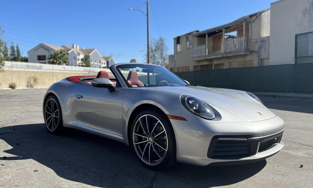 Picture of the car https://ppsphotos.s3.us-west-2.amazonaws.com/porsche9112023_30/image2.jpg